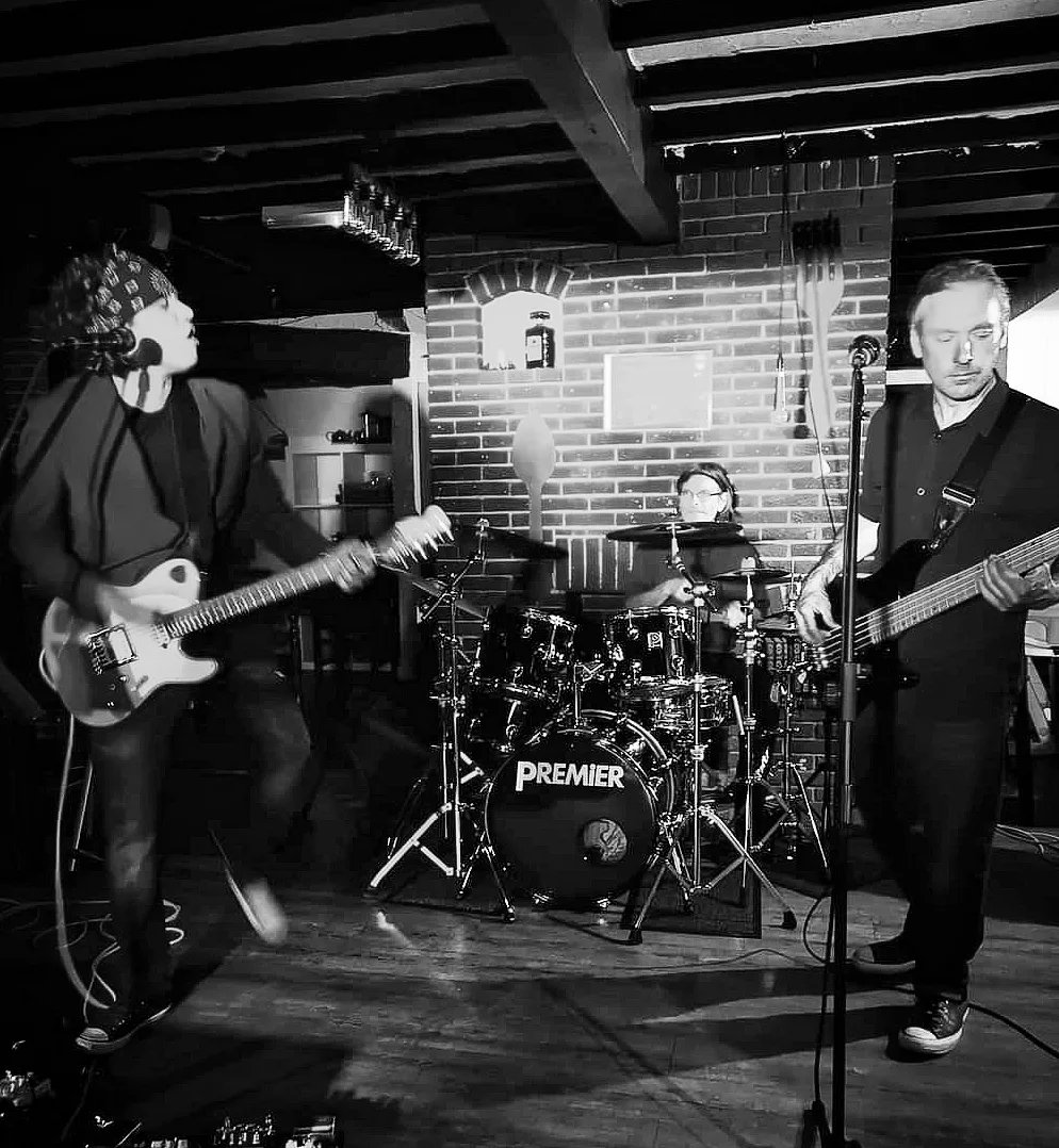 oliversean's tweet photo. Awesome time with the #OliverSeanBand in my favourite town in the UK 👉 #Zouch https://t.co/3spN8TbuIO