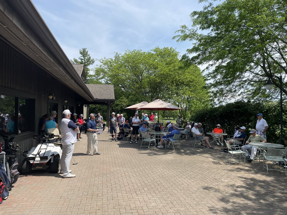 PGABearcat's tweet photo. Great day giving back to those who have sacrificed so much for our freedom!  @SOPGAREACH @SouthernOhioPGA @KenwoodCC @meadowlinks #pgahope https://t.co/M6Bkl3TSmF