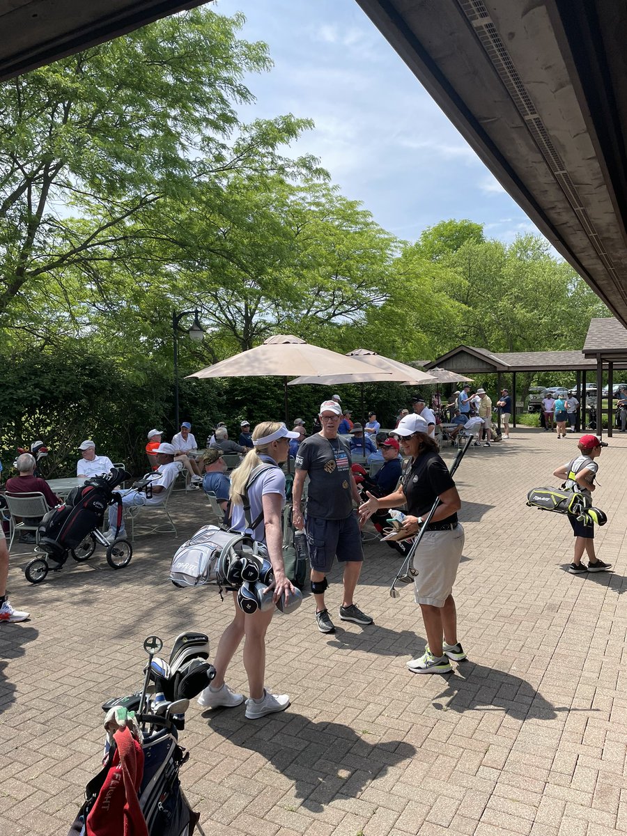 PGABearcat's tweet photo. Great day giving back to those who have sacrificed so much for our freedom!  @SOPGAREACH @SouthernOhioPGA @KenwoodCC @meadowlinks #pgahope https://t.co/M6Bkl3TSmF