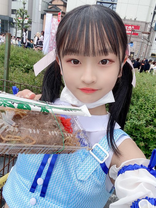 Twitterのコスプレ画像3