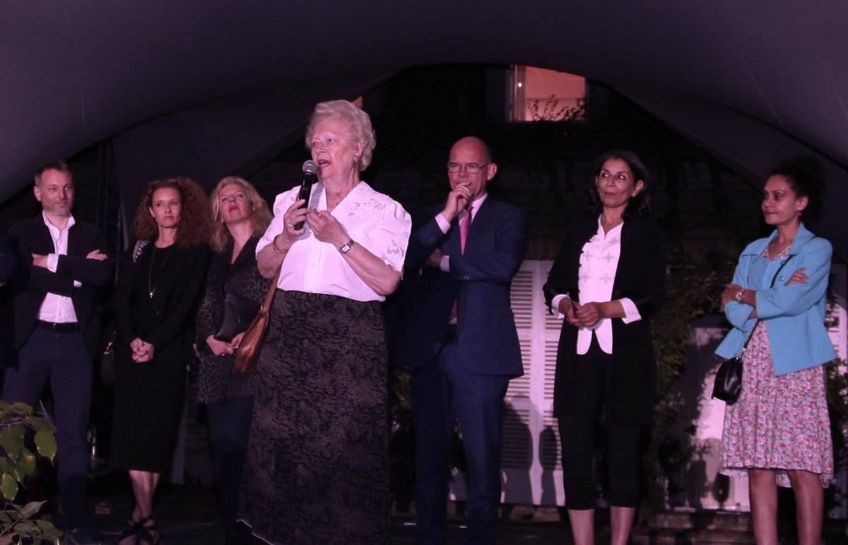 Danielle Mérian tweet media