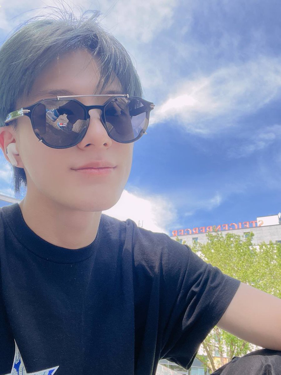 petitnjun's tweet image. Halo gais 👅 liat gais 👅 manja kali dia gais 👅 bidadari aku 👅 jangan manja sayang 👅 lagi apa itu sayang 👅 minta dong 👅 makan apa itu 👅 seret minum sayang 👅 enak sekali 👅