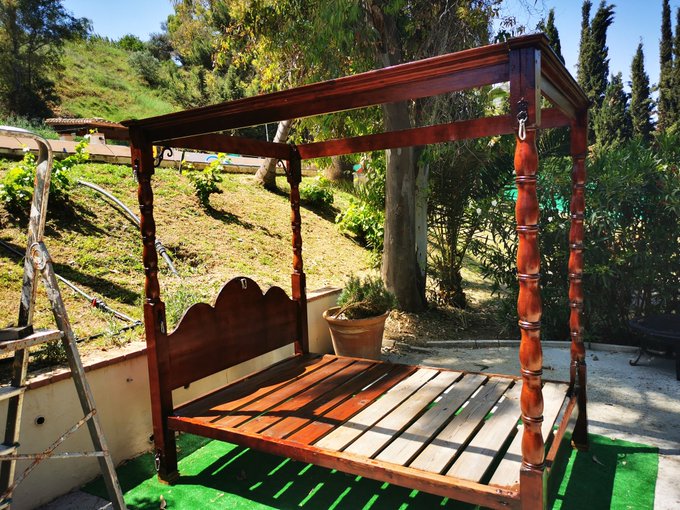 Not the best place to run our if paint 🤣 https://t.co/22B2jfct7w