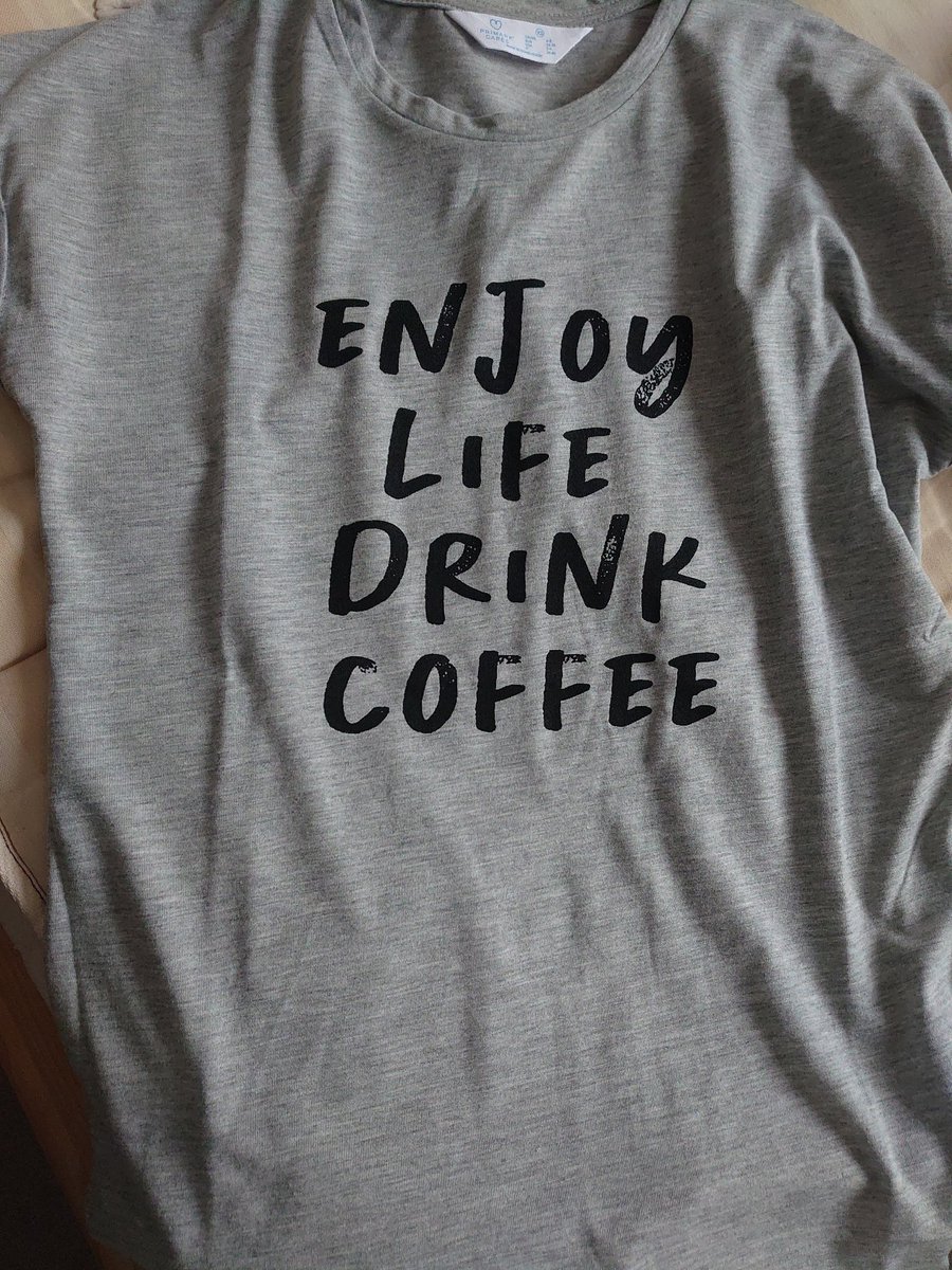 New t-shirt 👌☕

#newclothes #shopping #keto #ketolove #CoffeeLover