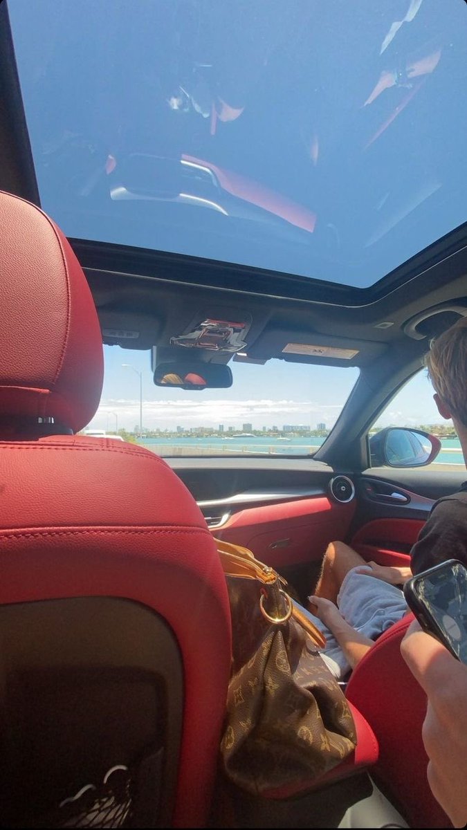 We are going to relax on the lake, we will do a barbecue with Ruslan! 

#LonelyPopUnplugged  #NFTCommumity #Weekend 

<a href="/0xstudio/">0xStudio</a>