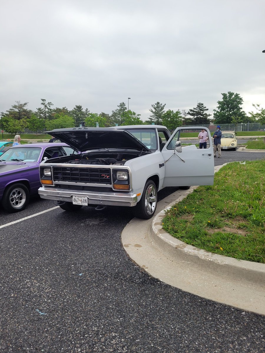 DrKathleenSetz's tweet photo. Setting up for the Annual Car Show @sollerspt @CTE_BaltCoPS @S_Mustipher https://t.co/SY67jCZdJC
