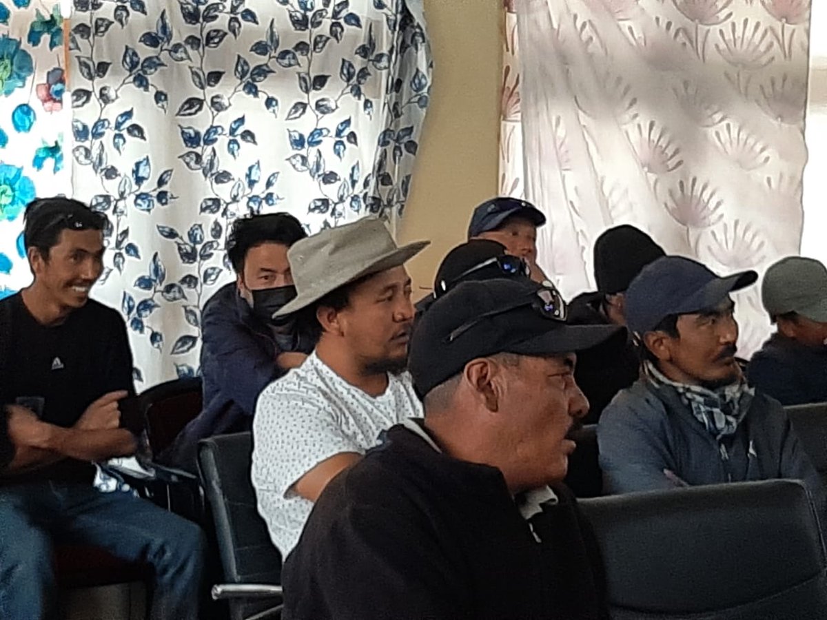 mh_connect's tweet photo. Homestays Conclave was held in Padum, Zanskar by Mountain Homestays to introduce importance of sustainability, adaption to climate resilient technologies  and local immersive experience for travellers coming to Zanskar. @Breathedreamgo @Tourism4SDGs @sorigzinam @shivya @FTTourism https://t.co/dTApT76kX6