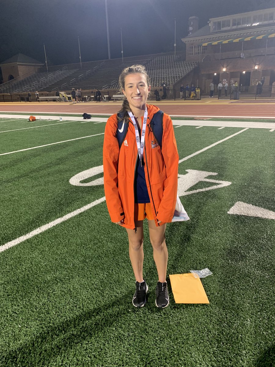 Bucknell_TFXC's tweet photo. Several strong performances by the Bison yesterday, and a special S/O to Ashlyn Ramos for winning the 10k with a meet record! 🔶🔷

#rayBucknell https://t.co/i85ejShcxb