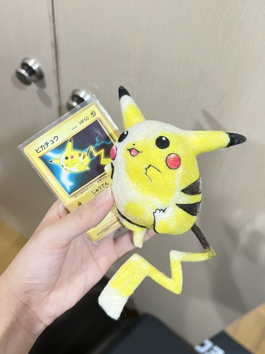 なんという技術 あの頃のピカチュウ を羊毛フェルトで完全再現した人現る すげえ 脳がバグる Togetter