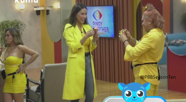 PBBSeasonUpdate's tweet photo. Samber at Brenda niyo target ang creamline.

#PBBBiga10Comeback https://t.co/ZD2SOhIcuB