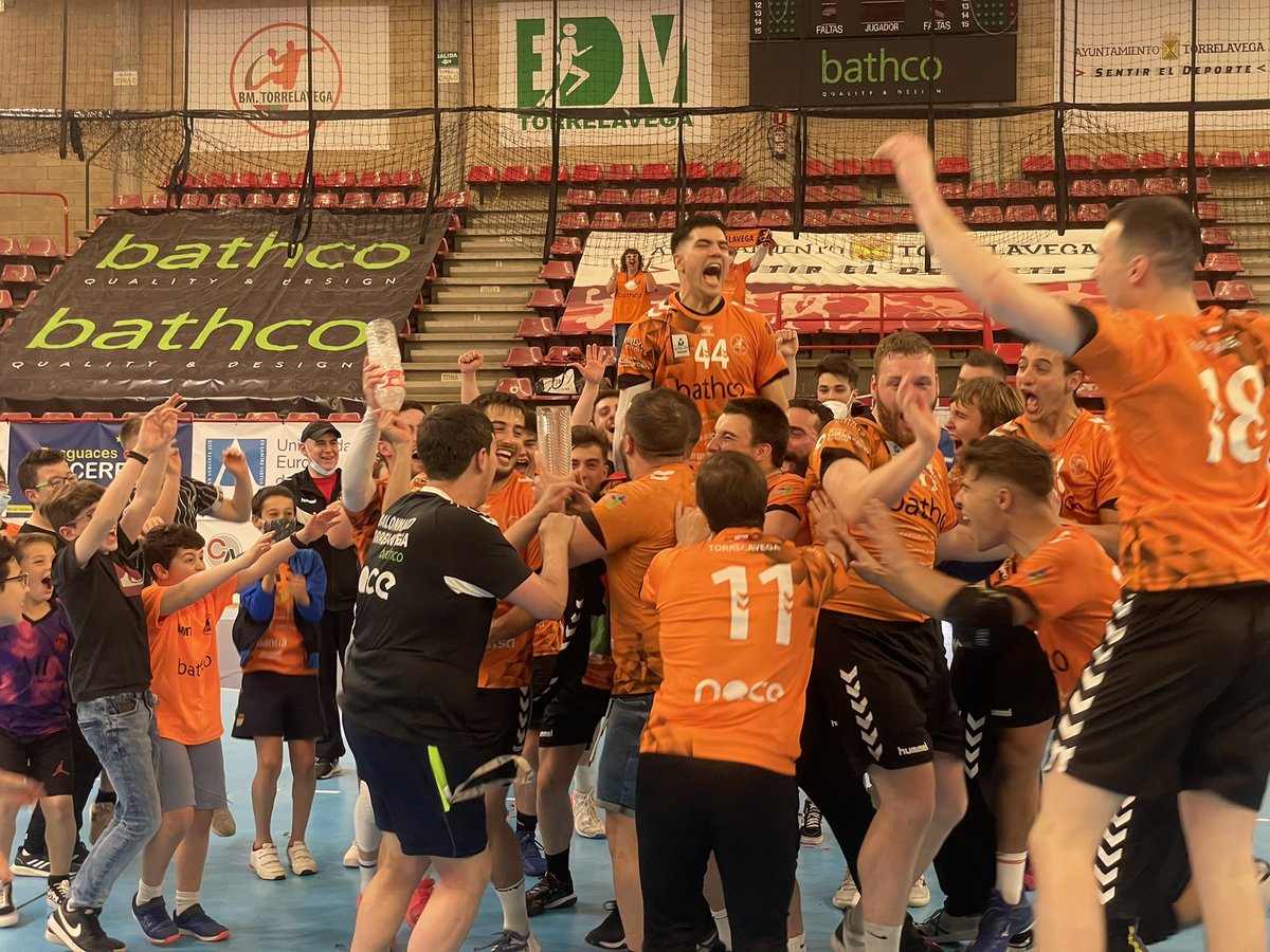 RFEBalonmano's tweet photo. 🔓 𝐋𝐨𝐠𝐫𝐨 𝐝𝐞𝐬𝐛𝐥𝐨𝐪𝐮𝐞𝐚𝐝𝐨: 𝐀𝐒𝐂𝐄𝐍𝐒𝐎

🔥 ¡Sois equipos de #PrimeraNac! ¡ENHORABUENA A TODOS!

✔️ @UBLavadores 
✔️ @BMTorrelavega 
✔️ @HandbolStVicenc
✔️ @BMPozueloCva
✔️ @hsallebonanova
✔️ @balonmanosalle

#Balonmano https://t.co/SKYDkpz2SF