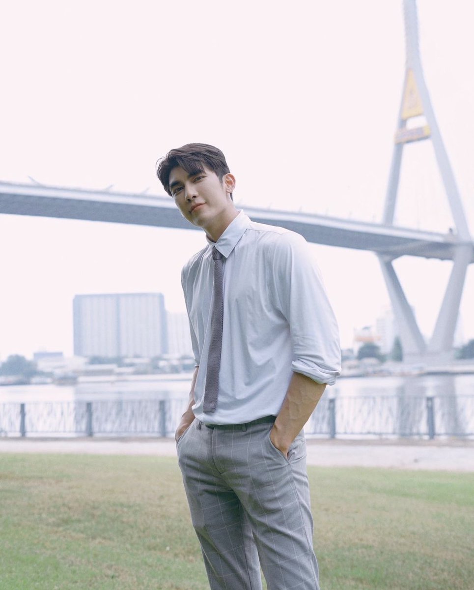 Forever15951120's tweet photo. Nhớ người ta nên mặc quần của người ta đồ 🤭
#MewSuppasit
#OutTime https://t.co/4qoa72MUWL