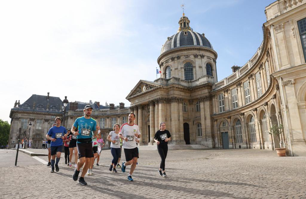 🏁 #RunMyCity, c'est fini ! Félicitations et merci à tous les participants 🙌
 
Partage nous tes plus belles photos de course en commentaire ! 👇
