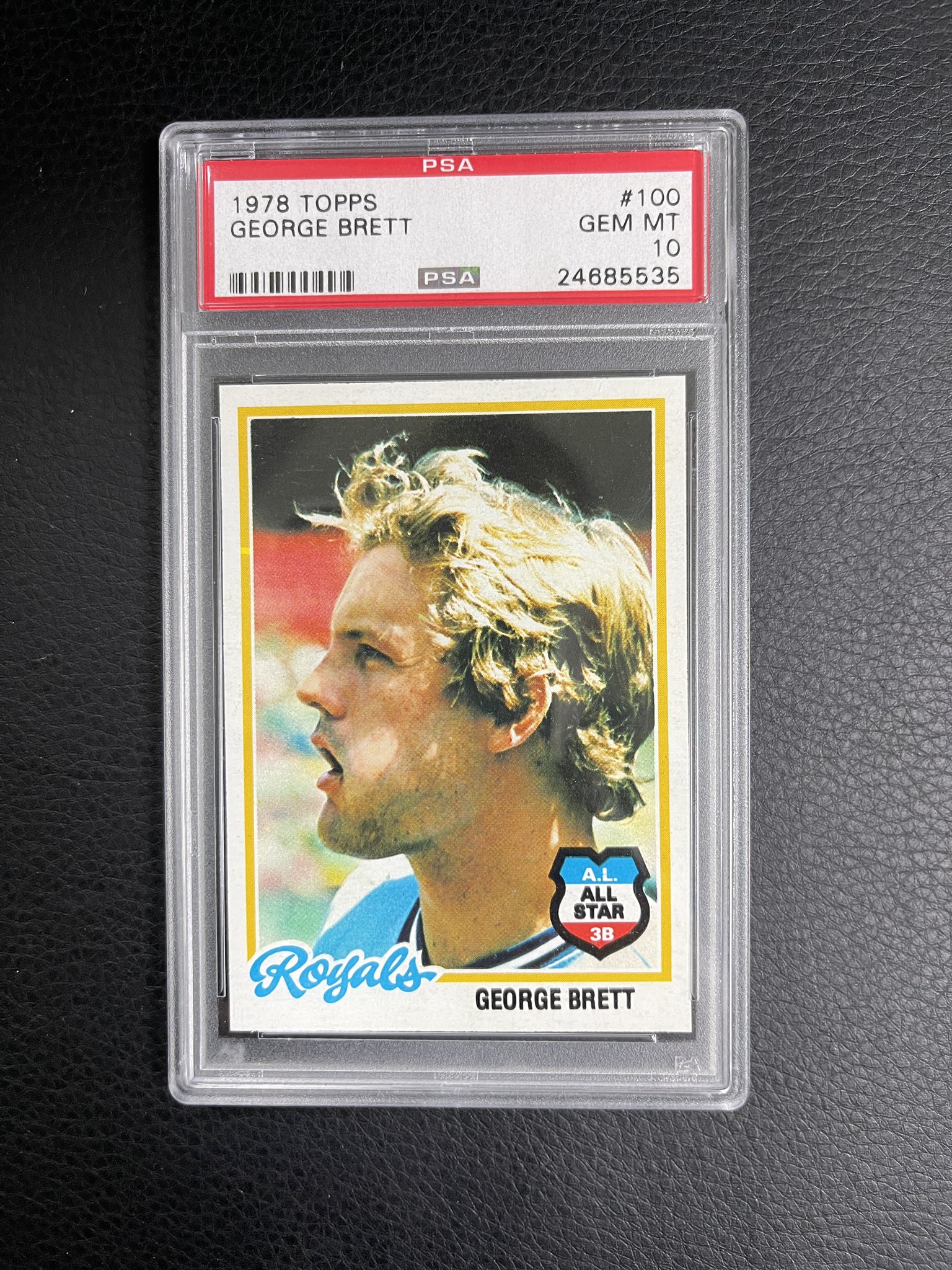 Card of the Day. Happy Birthday George Brett. Childhood Hero, Icon in KC, and a helluva ball player. 