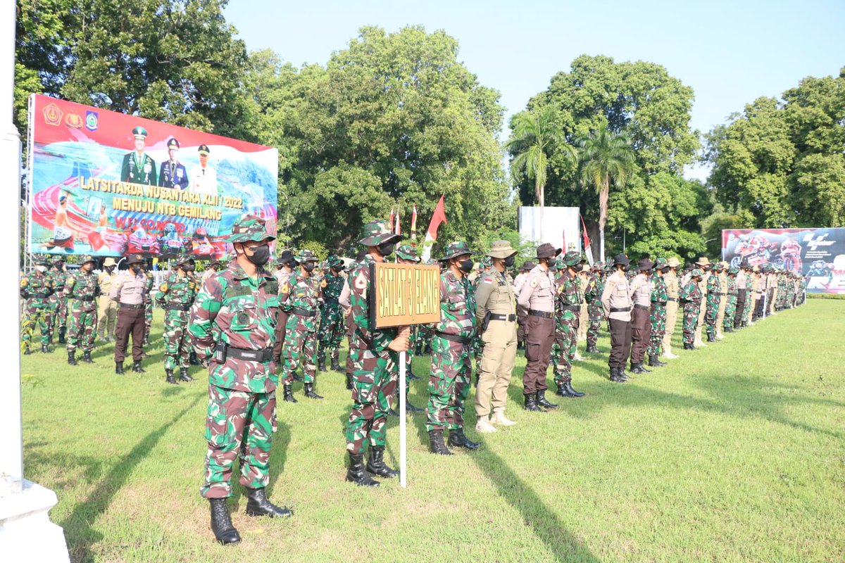 Akademi Angkatan Udara tweet media