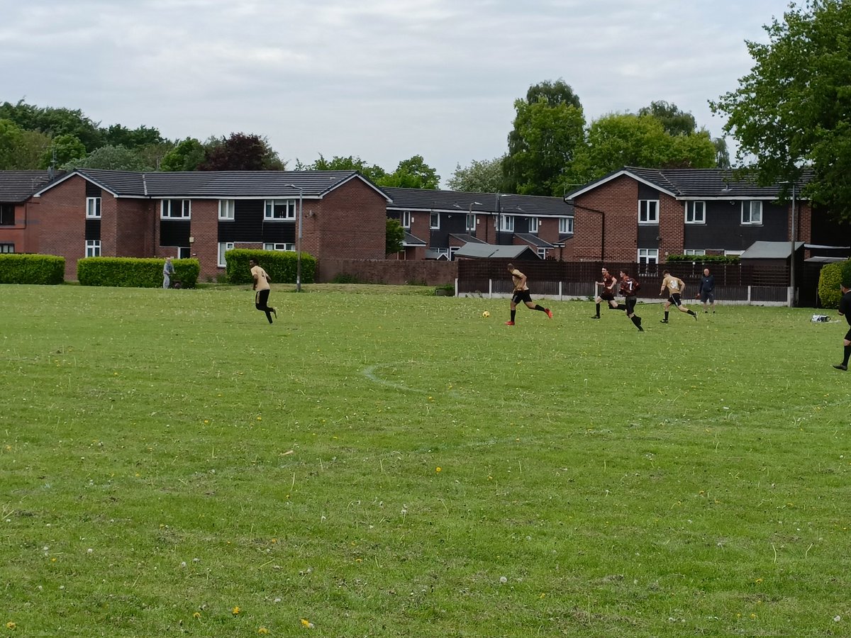 *Fulltime Results* 

1sts - Job done commanding from start 6-0 win 👏💪
@ManchesterSFL Mike Goldstone Division 1 champions 🏆
Made it hard at times this season for ourselves but got there great squad in both teams onwards 👊

#molonlabe

 sponsors @GMBTrafford <a href="/Monarch_SW/">Monarch Sportswear</a>