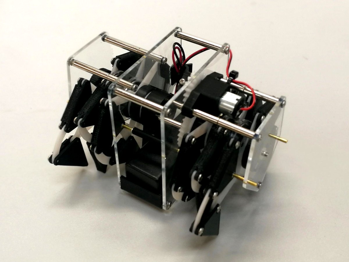 #デザフェス55 出展します。

【出展名】Nixie Clock Factory
【ブース】J-76 (西館4階)
【出展日】5/21-22両日
<a href="/minori246/">minori@0xC0FFEE</a>さんとの共同出展です。
多面体パズル、アイリス機構で開閉する箱箱、テオヤンセン機構の動く模型などを販売します。
是非お立ち寄りください。

<a href="/designfesta/">デザインフェスタ公式</a>