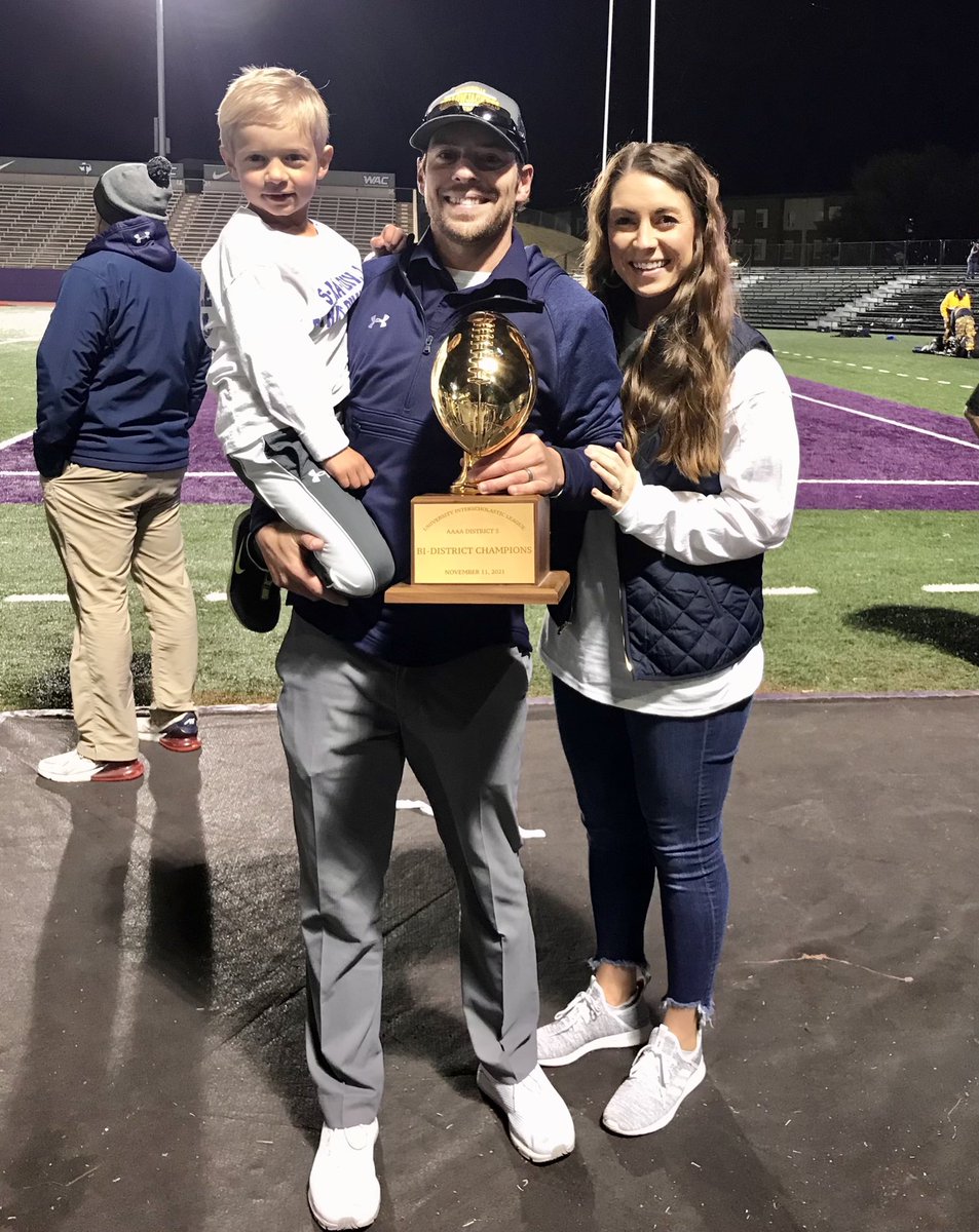 Coach_Kittley's tweet photo. Happy Birthday to my Dude! He’s all about sports, super competitive, and smart like his momma! We love you! #5yearsold #MyStud https://t.co/p1B9UCJEOM