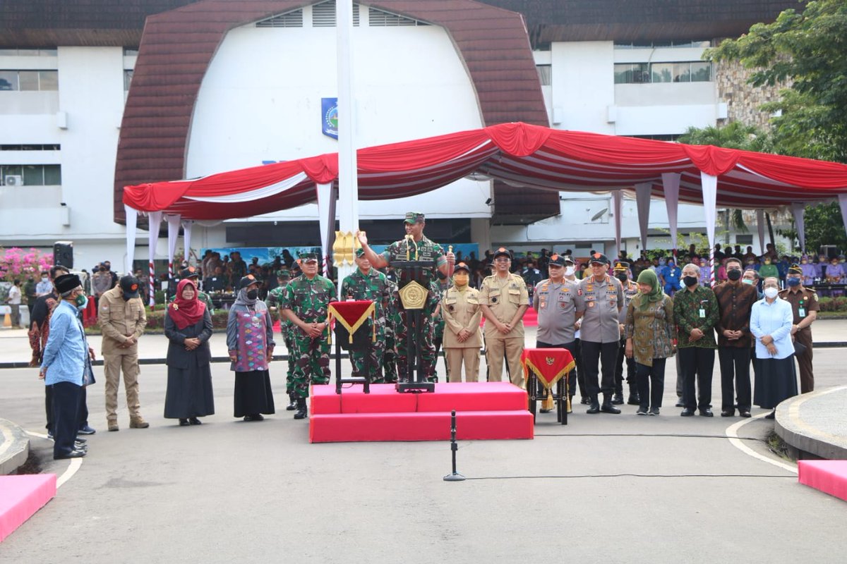 Akademi Angkatan Udara tweet media