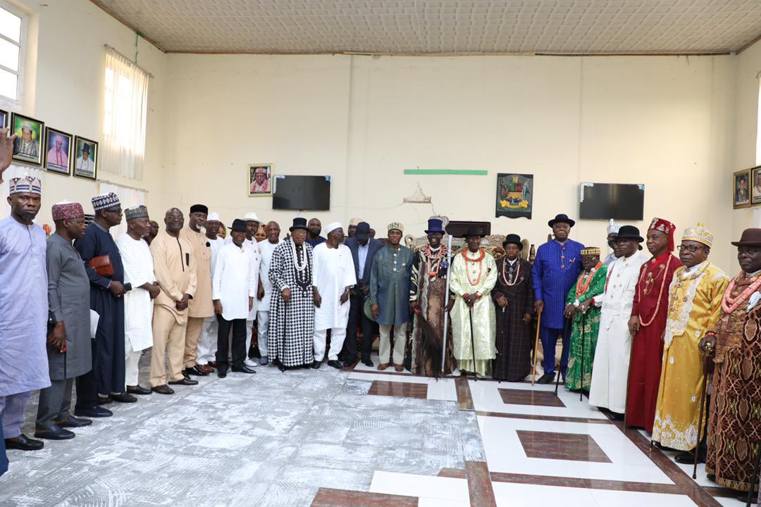 I lived & schooled in Okolobiri, Bayelsa & I know the peculiarities of the State. Together, we can address those issues & make Bayelsa & the Niger Delta great. I thank the State APC Chairman, Delegates & the Council of Traditional Rulers for their show of solidarity to me today.