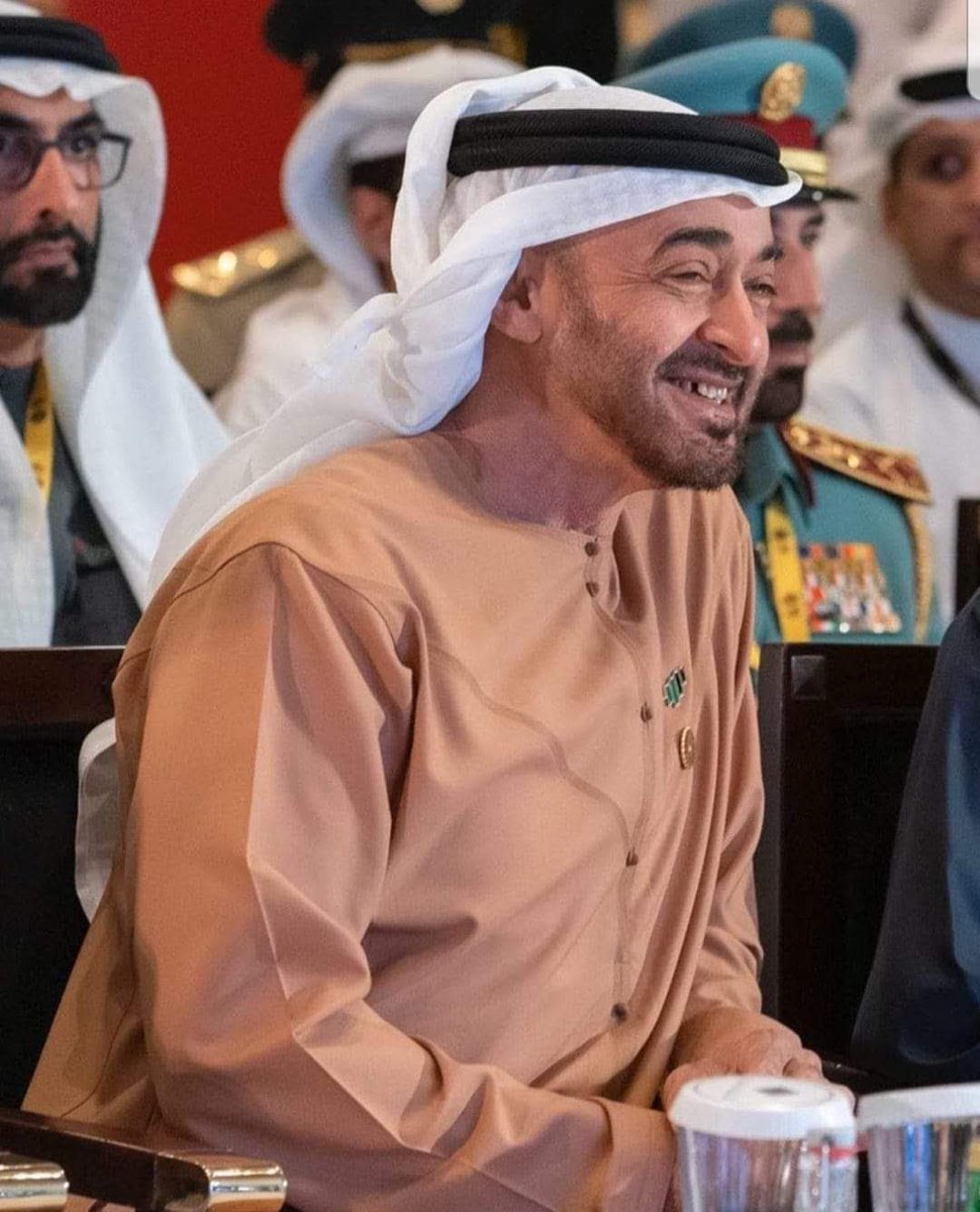 MounifArbid's tweet photo. هنيئا لشعب الإمارات ولنا ولشعوب العالمين العربي والإسلامي بهذا القائد الفذ الاستثنائي 
ربان سفينة زايد الخير والعطاء نحو غد مشرق ومستقبل واعد تتحقق فيه الآمال والطموحات https://t.co/rsgg7mi6pk