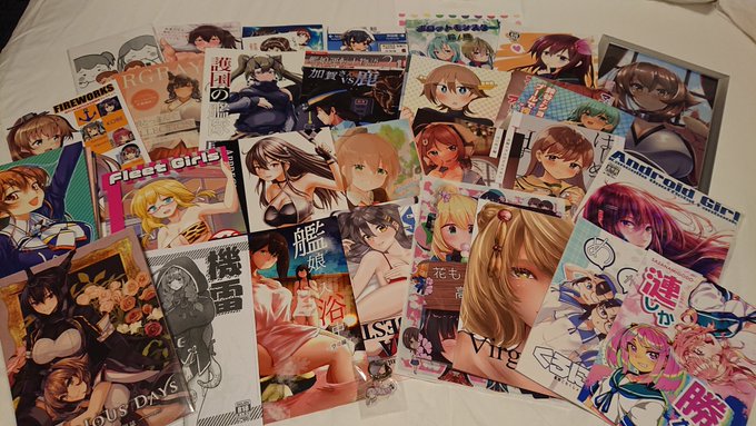 今回の戦利品ヽ(〃'∀`〃)ノ
相互さんと新刊交換したものやら
自分が参加させていただいた合同誌やら
自分で買いに行ったものやら様々
でも自分が動けるように鳴ったときには
既に完売してたり入手出来なかった物もあるんだな('・ω・`) 