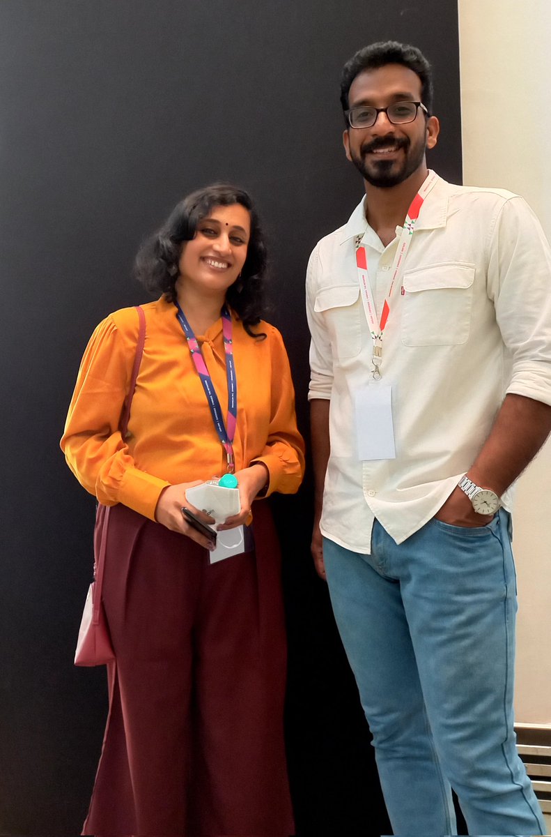 rajithkm's tweet photo. With an amazing artist and the person who brought me into nft. Meeting after many years in person😊. Thanks Dhanya for the constant support and motivation!!!
@D_Art2021 
#NamasteyNFTblr #NamasteyNft https://t.co/xqZueftitV