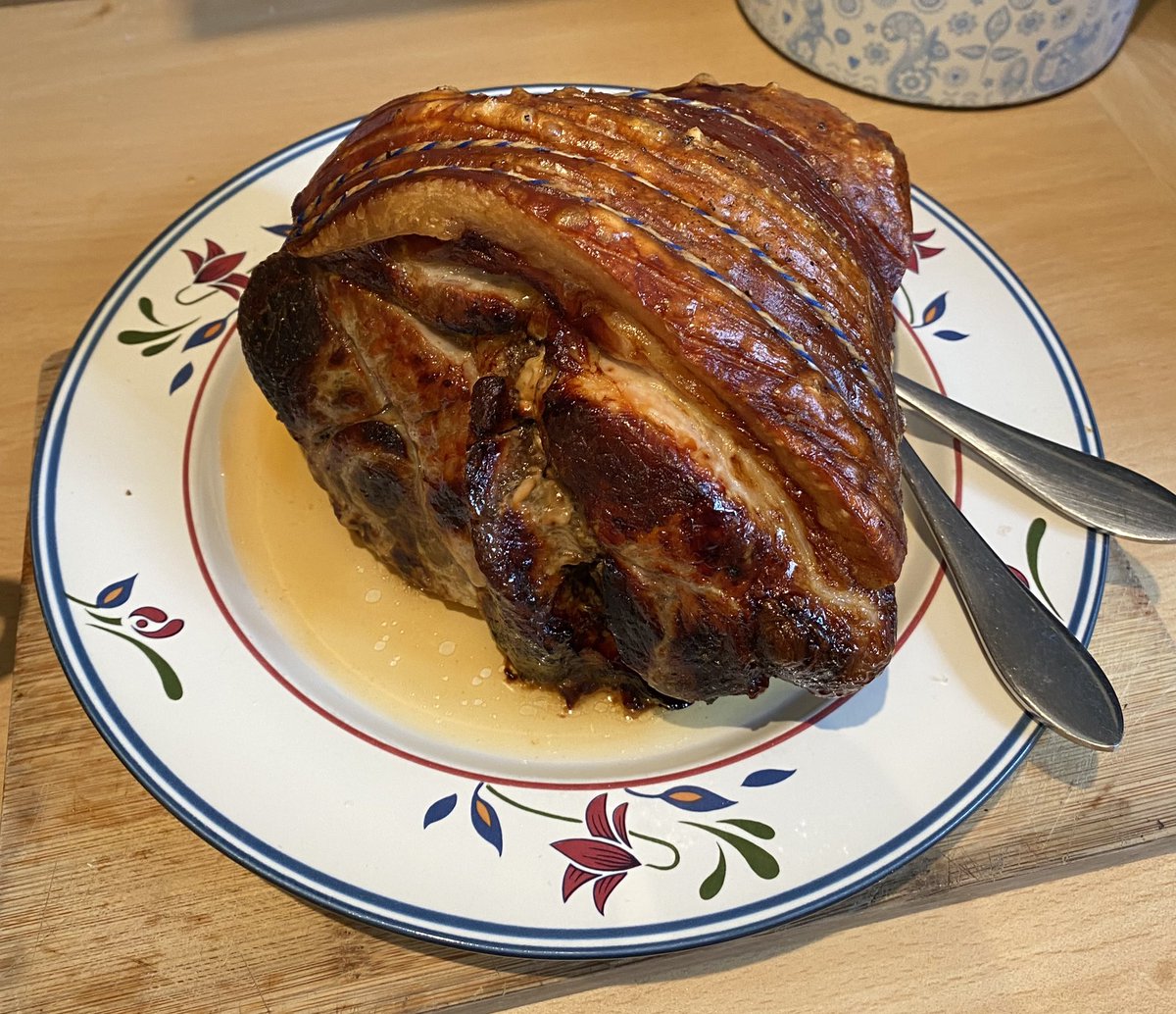 Sunday lunch on the way, with a huge lump of pork shoulder. Cracklingtastic.