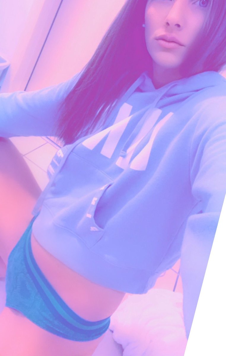 Charlee_dreams's tweet photo. PSA announcement - If you
message me saying you want to be my sugar daddy I will block you. If you really wanted to be my SD you would just do it not ask me! I am very intelligent and not stupid. Thanks to those that have been classy and sweet ๐ #intelligence #notafool #sunday https://t.co/AehNhTi5u6