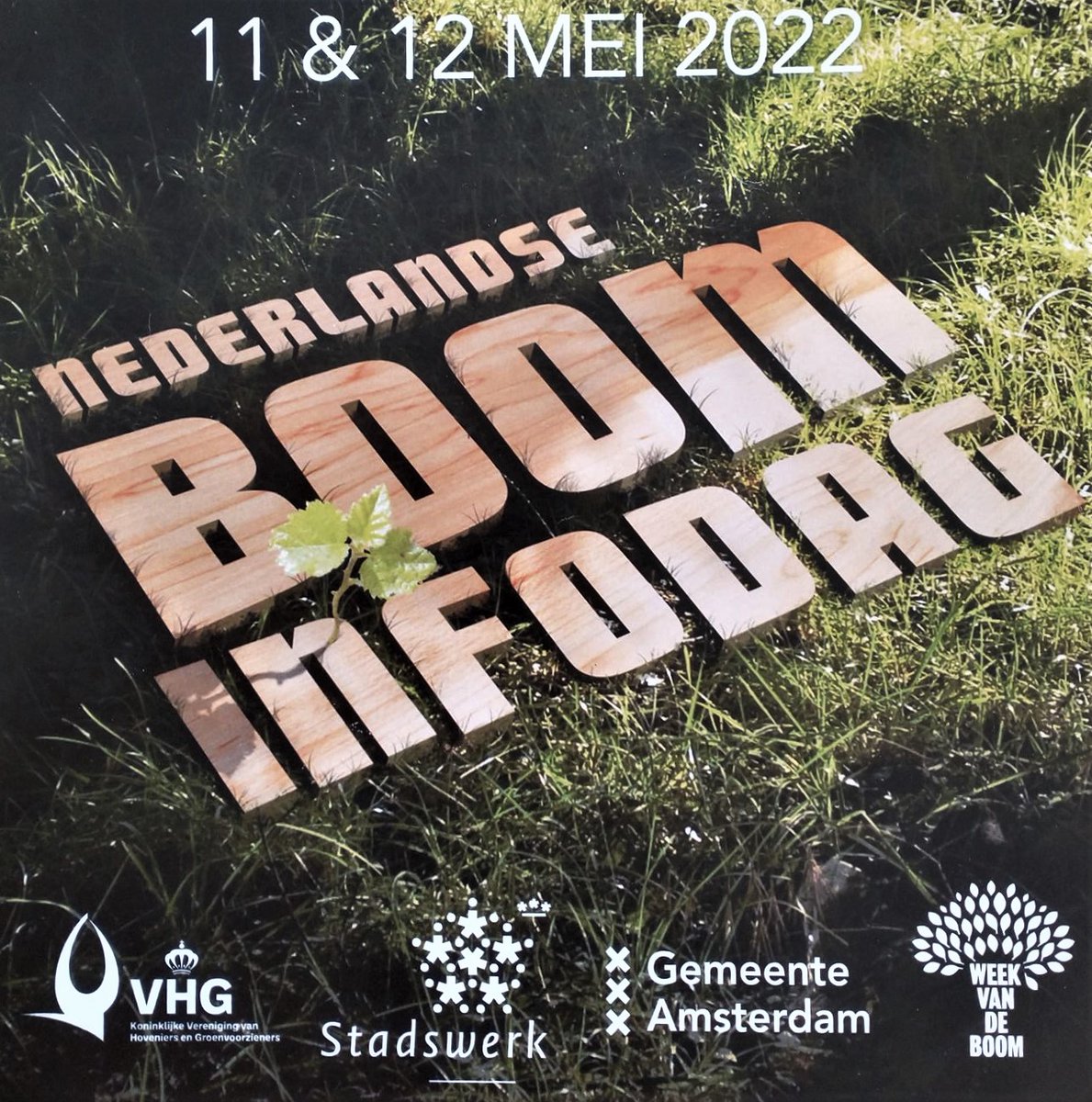 LabPlantEcology's tweet photo. Frank Smits en @ElienNaert gaven deze week een duopresentatie op #Boominfodag over het waterverbruik van #stadsbomen voor #klimaatadaptatie in #Amsterdam. Bedankt voor het inspirerende evenement, @stadswerk en @GroenOndernemen! @Waternet https://t.co/2ilZdqypJg