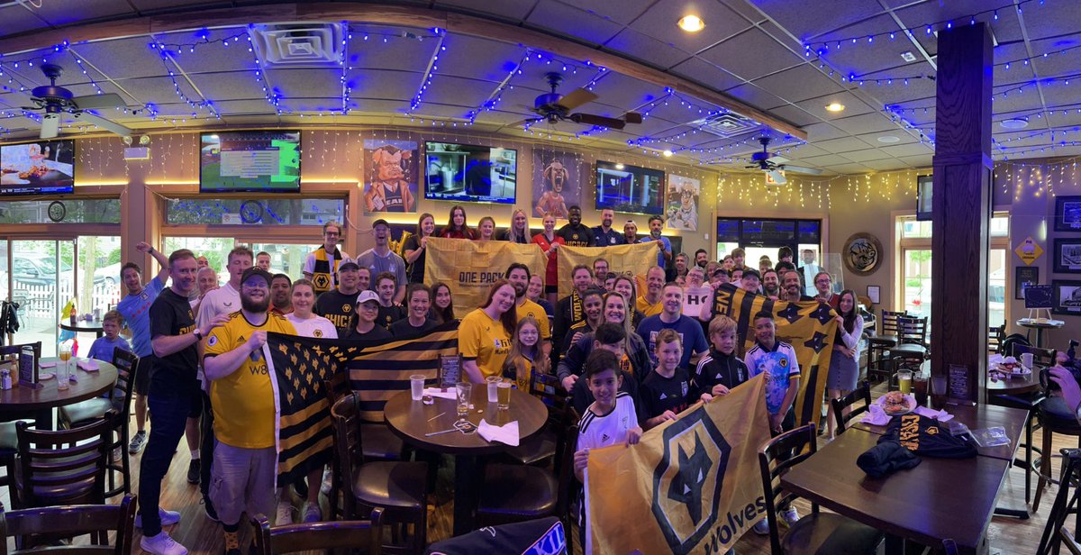 WWFCOHIO's tweet photo. Wolves ay we from the 🇺🇸#worldwidewolves #MyPLMorning @plinusa #wolves #wolvesusa #wwfcusa #MyPLmornings #wooveschicago meetup https://t.co/HIN89GGXuO
