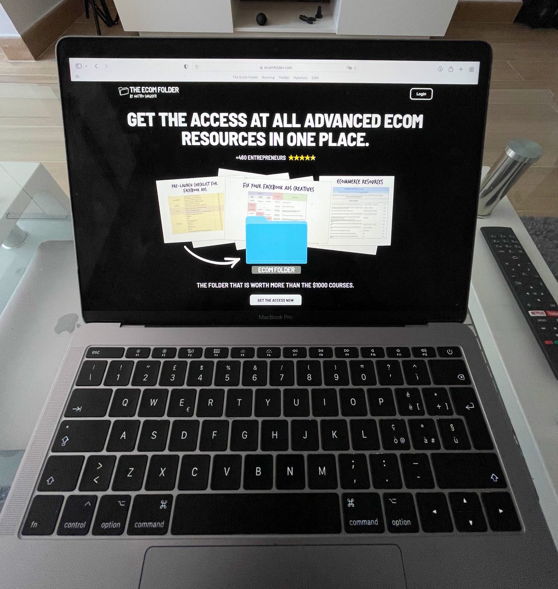 “THE ECOM FOLDER” IS ONLINE! 🗂

The folder thats is worth more than $1000 Course 💰 

🎟 In this THREAD i’ll give 10 FREE PASS to access in The Ecom Folder!

How to try to win Free Pass:

👉 LIKE and RT
👉 Comment with “PASS”