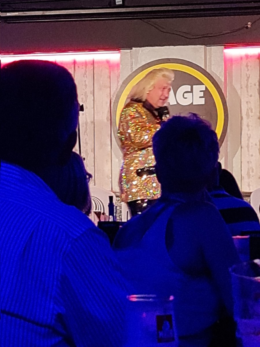 CElletson's tweet photo. @realclintonb is absolutely brilliant live, had the best night last night, namaste 🙏 🙌 https://t.co/rNJ0SeybsX