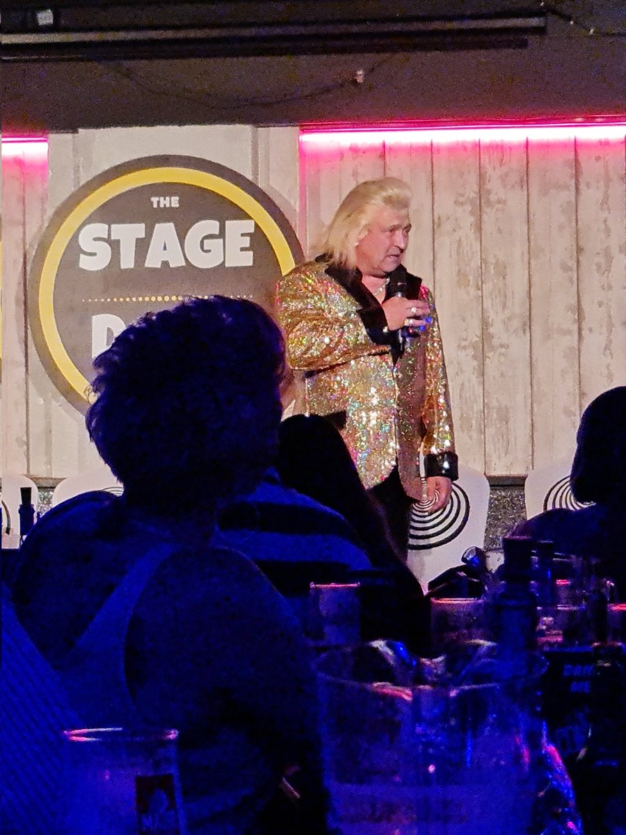 CElletson's tweet photo. @realclintonb is absolutely brilliant live, had the best night last night, namaste 🙏 🙌 https://t.co/rNJ0SeybsX