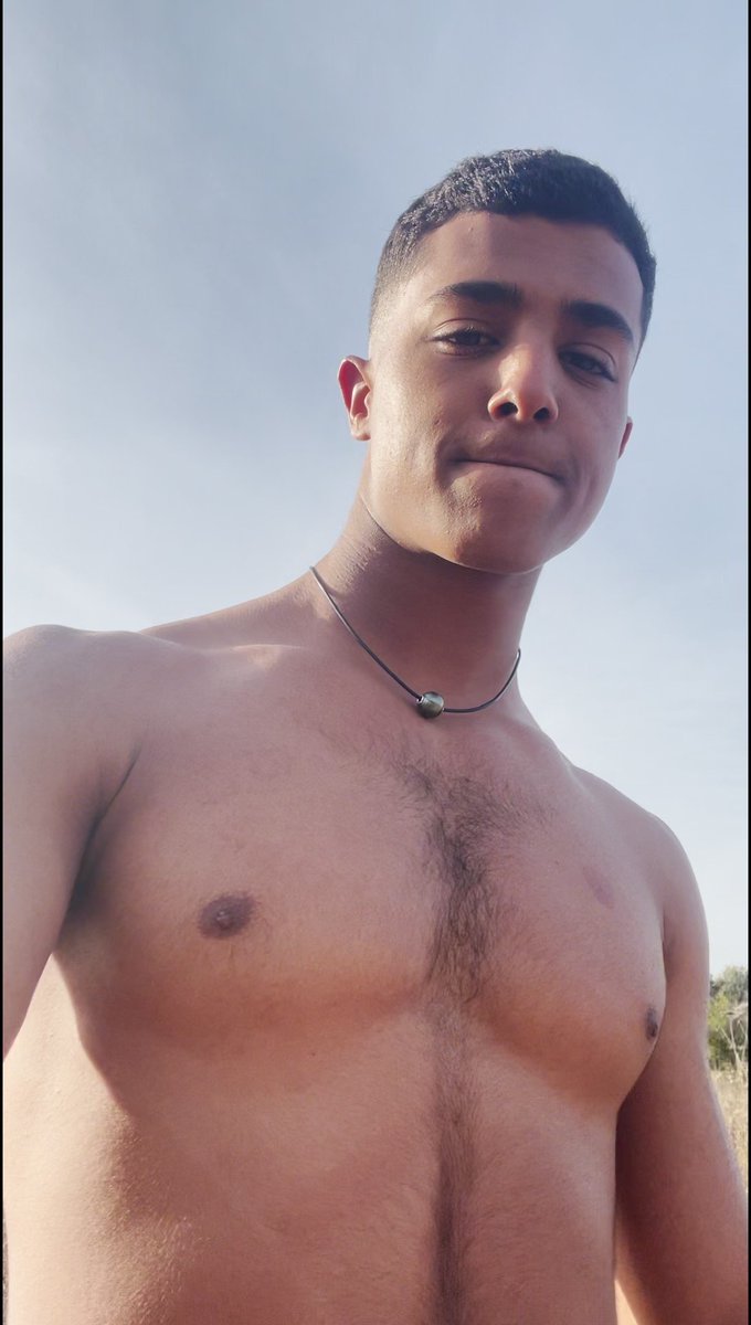 findomfarin's tweet photo. What do you have to open your sub mouth for?
Find it out here: 

https://t.co/E32AOwHKLG

#serve #alpha #master #cashmaster #sir #findom #verification #maledom #footmaster #ffunderwear #ffgear https://t.co/zqiwcBRBCt