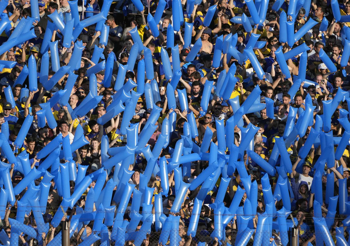 BocaJrsOficial's tweet photo. ✋️ Que levante la mano el que va a jugar la final de la Copa de la Liga 2022 https://t.co/EzhacrkJB3