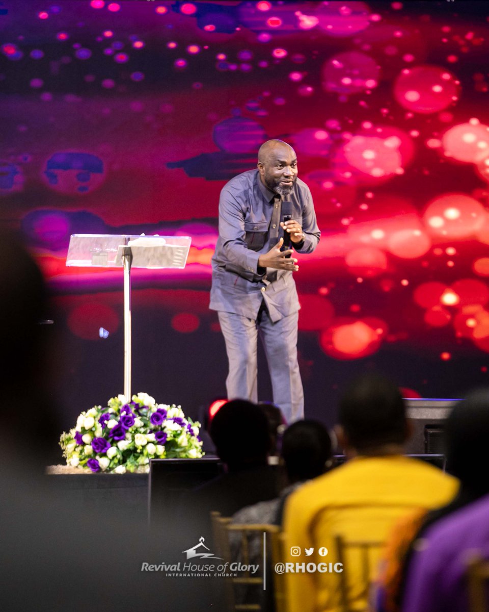 RHOGIC's tweet photo. 5. Find practical ways to show love to your spouse.
Know the love language of your spouse.
Spirituality is not an immunity against romance.
Express love to your spouse at every opportunity you have.
#RHOGIC
#RHOGICService
#RevivedToRevive
#SundaySecondService https://t.co/1rCdUMMG7h