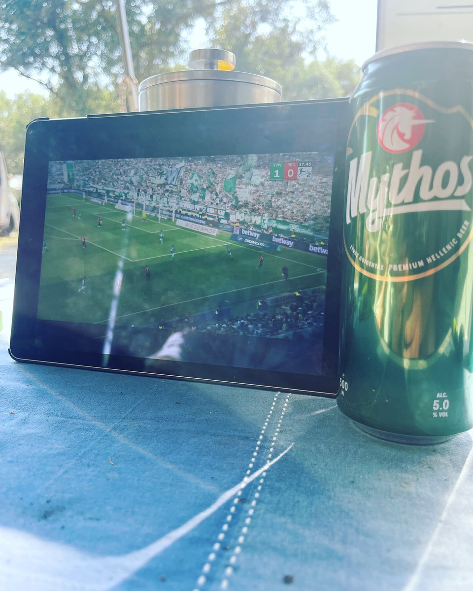 Jensemann1975's tweet photo. Irgendwo im Süden Griechenlands… 🤞🏻😱#svwreg #svw #Werder #LebensLangGruenWeiss #letsgowerder #aufstieg #Kalamata #pulsschlagwieeinkolibri https://t.co/m7JA7rktYv