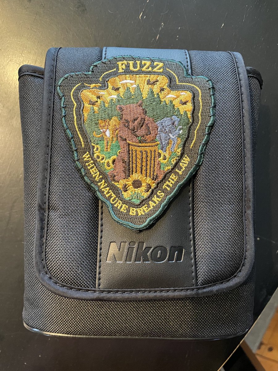 SarahCourchesne's tweet photo. Affixed my @mary_roach issued badge to my binocular case, so tomorrow, when I arrive in the colony, the #gullsofappledore will know there’s a new sheriff in town. To no avail, I realize, for they are lawless and amoral. https://t.co/aMWYOWDV1o