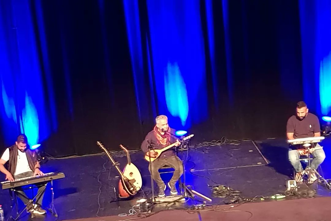 PREMIÈRE ÉDITION DU FESTIVAL CULTUTEL KURDE À PARIS 
Notre association tenait à être présente pour soutenir toutes les actrices et acteurs de cet événement. 
Du 14 au 28 mai découvrez une belle programmation à travers des expos, concerts, du théâtre..
👉
cdkf.fr/festival-kurde…
