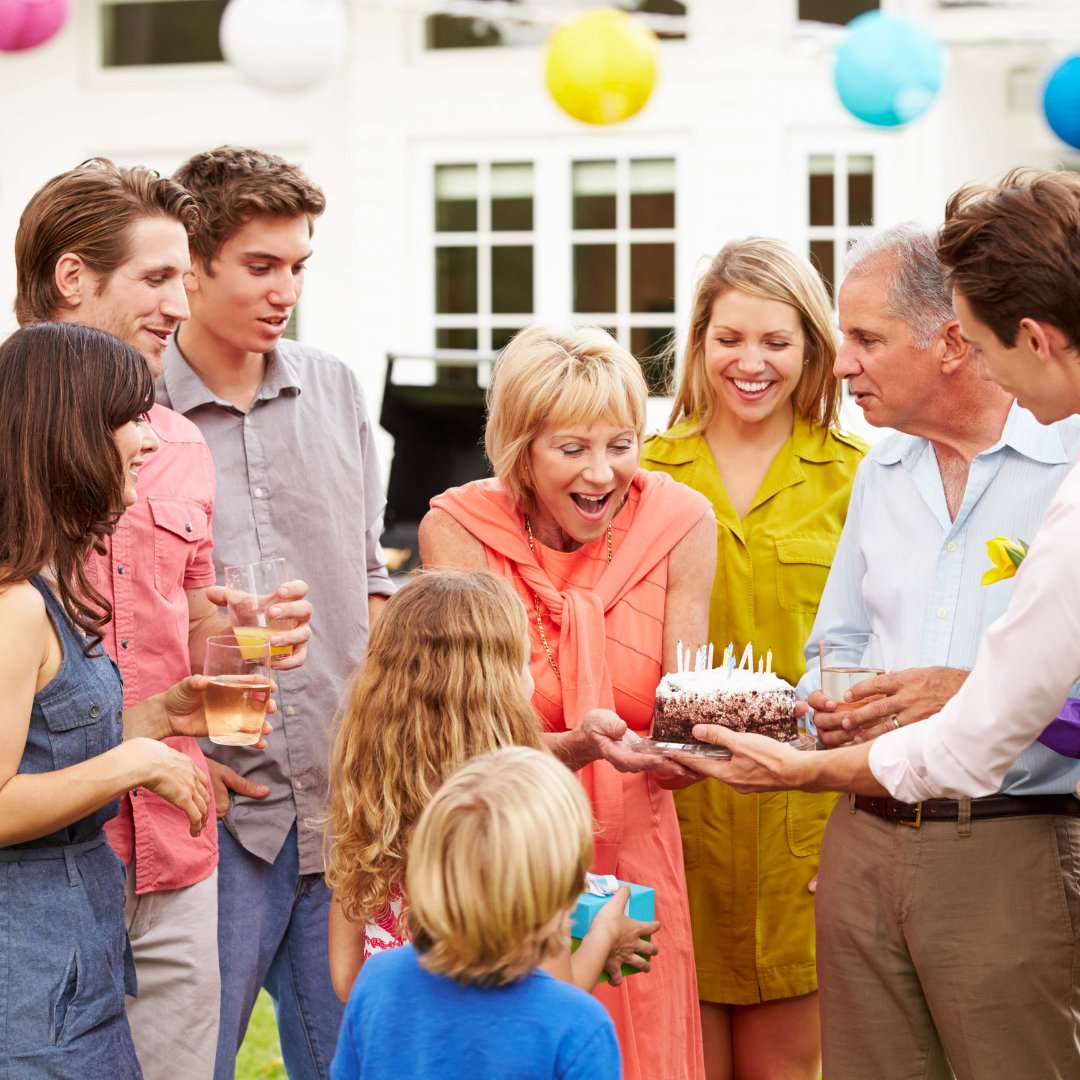 UnitronUS's tweet photo. One of our goals is to bring together #families that are affected by #hearingloss. By providing technology that can make a difference for anyone, we can help families connect.

What is your #FavoriteSound of cherished family moments? Let us know!

#InternationalDayofFamilies https://t.co/bVfKCiwQkD