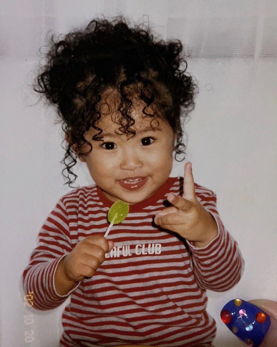 aichin515's tweet photo. 🎂
今年も幸せな一年に❤️
愛溢れる誕生日メッセージやプレゼント本当にありがとうございました😢❤️ https://t.co/Qt2QnPvqJE