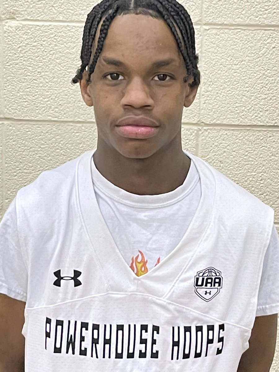 PowerhouseNe's tweet photo. U17 Rangdit 81-64 over OK Fire @HutchKamden3 24pts 6rb 5a @matwitdashifts 20pts 11rb @ethanyungtum 18pts 14rb 9b @ajlewiss_ 17pt 6rb @RL_Hoops @OmahaHSHoops @PrepHoopsNE @AveryQuad https://t.co/U7zOFv02TH