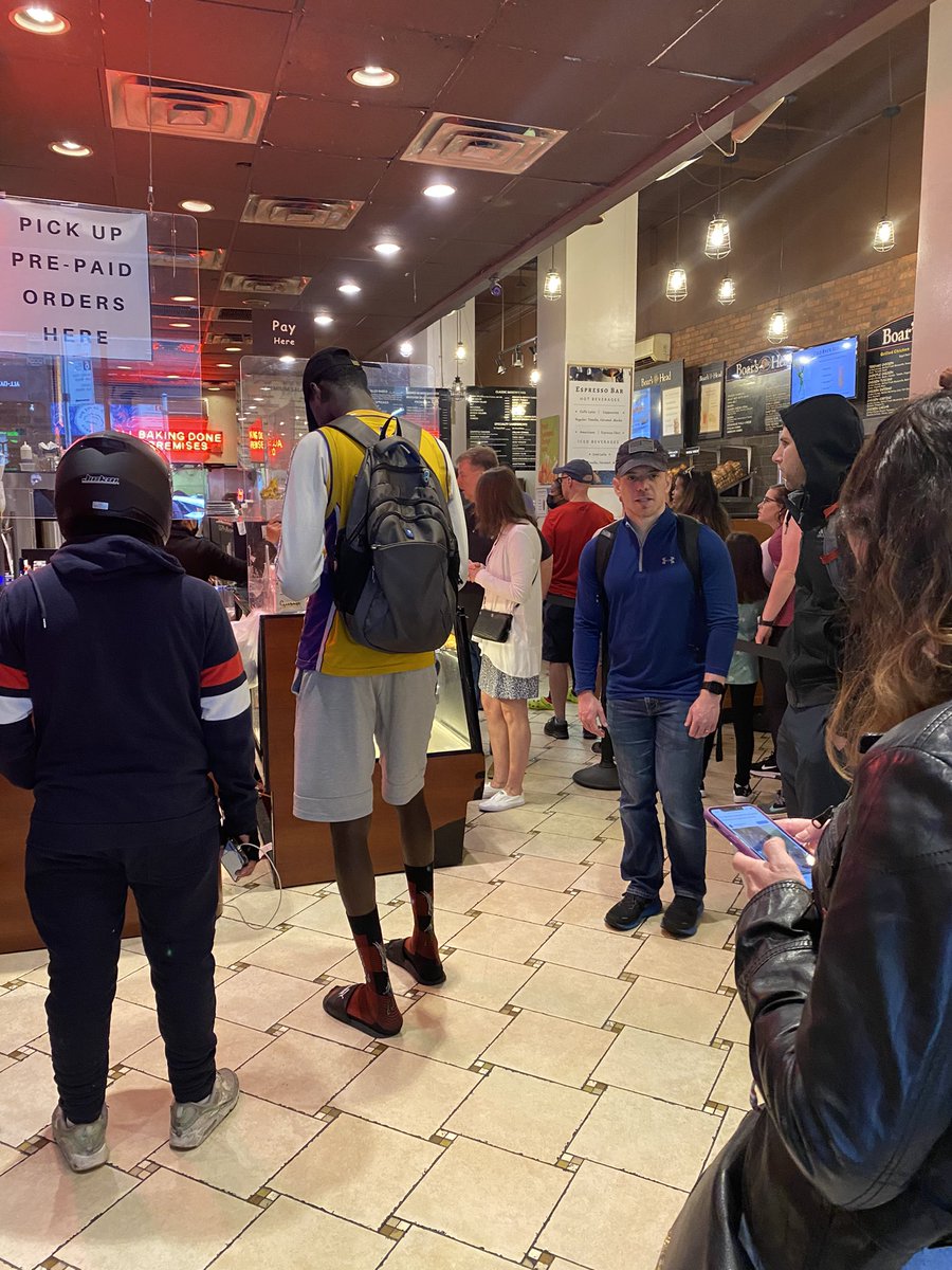 Mandy Hoyt tweet media