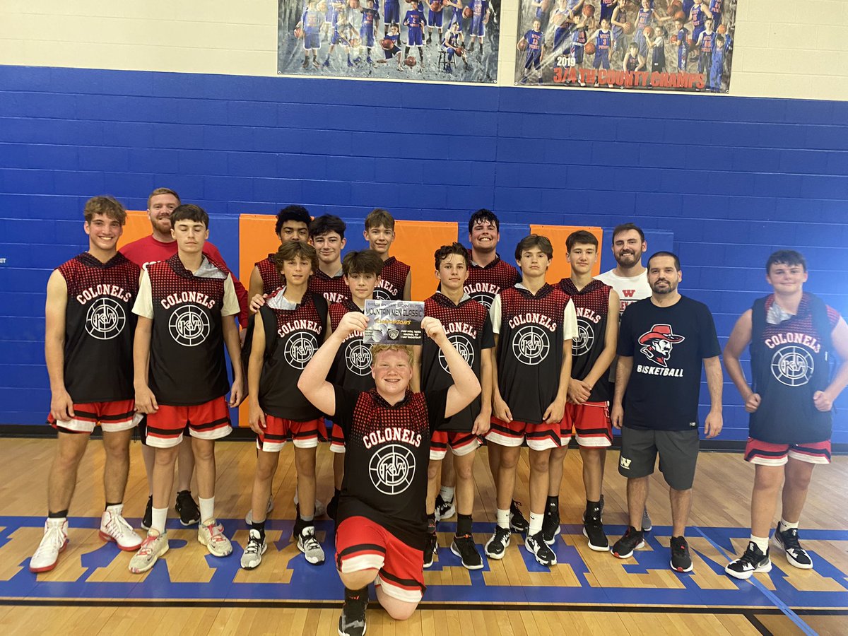 Mountain Men Classic 7/8th Grade Champion: KY Colonels 

#mountainmenclassic #mountainmen #eke #ekyea