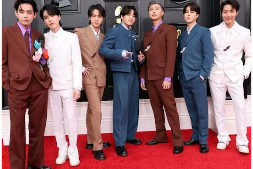 news18dotcom's tweet photo. #BTS  to Skip Billboard Music Awards This Year. 

#BillboardMusicAwards 

Here's Who's Performing and Presenting: https://t.co/fxjsnyYsZl https://t.co/w3scVb5wmA