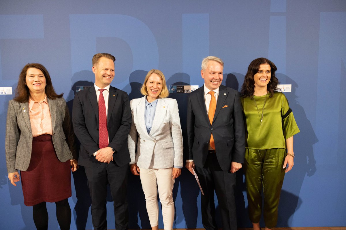 JeppeKofod's tweet photo. DK would fully welcome Sweden &amp; Finland in NATO. Should they apply, 🇩🇰 will work for a swift accession process. A historic opportunity to strengthen the Nordic defense and security coorporation #WeAreNATO #dkpol https://t.co/9vjA825u5y