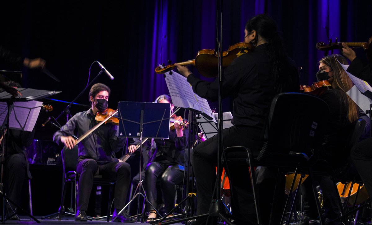 Si te perdiste nuestro concierto puedes verlo por acá --> fb.watch/d02UyBI2QC/
<a href="/MunicipioValpo/">Muni Valparaíso</a> <a href="/valpoculturaIMV/">Cultura Alcaldía Ciudadana</a> <a href="/TeatroValp/">Teatro Muni Valpo</a> <a href="/Danitza_VO/">Danitza Villarroel Orrego</a>