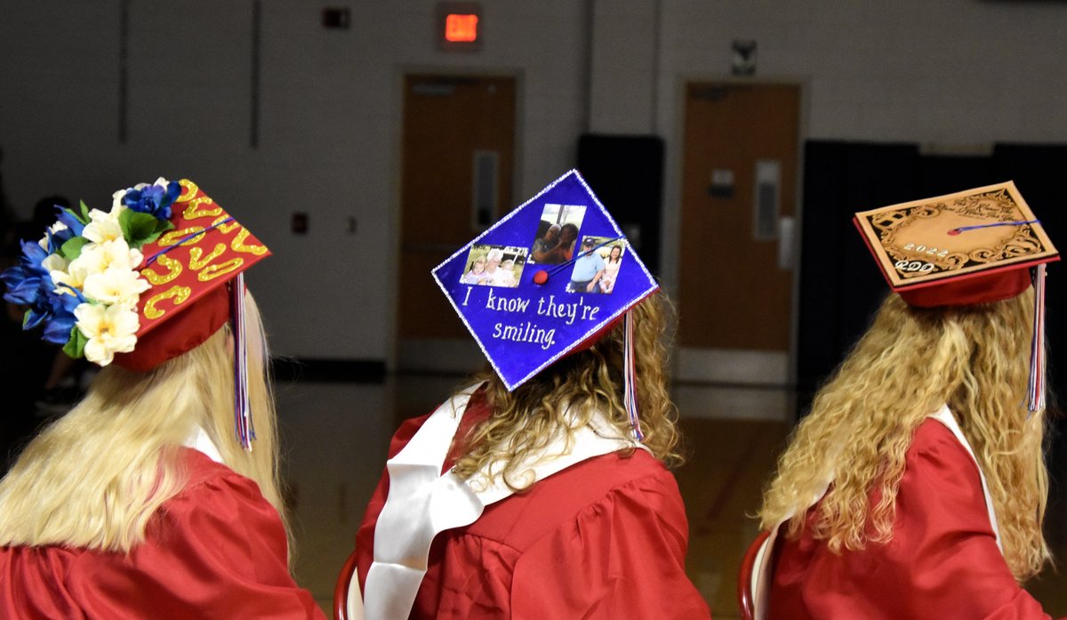 Yes I will miss these 3 special ladies <a href="/KiernanB_/">Kiernan Breshears</a> <a href="/DarbyshireRegan/">regan</a> plus Tara