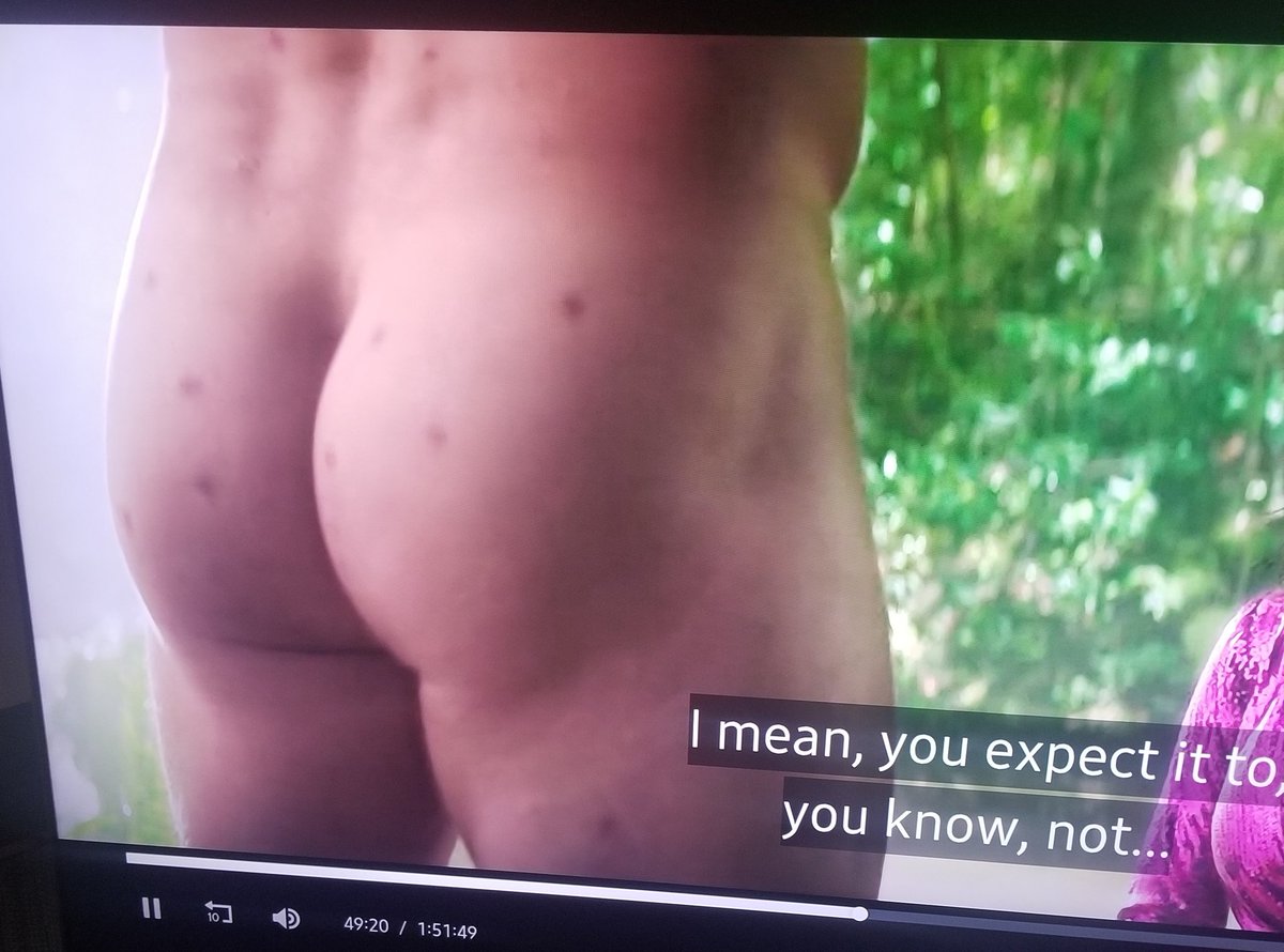 Evolust's tweet photo. Channing Tatum's buntiful derriere on a Sunday morning.
#WinningAlready #BreakfastSorted https://t.co/5oFCqtGXNZ